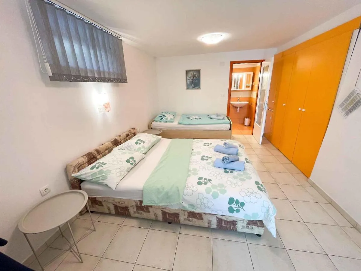 Apartments In Crikvenica 42053 Croatia