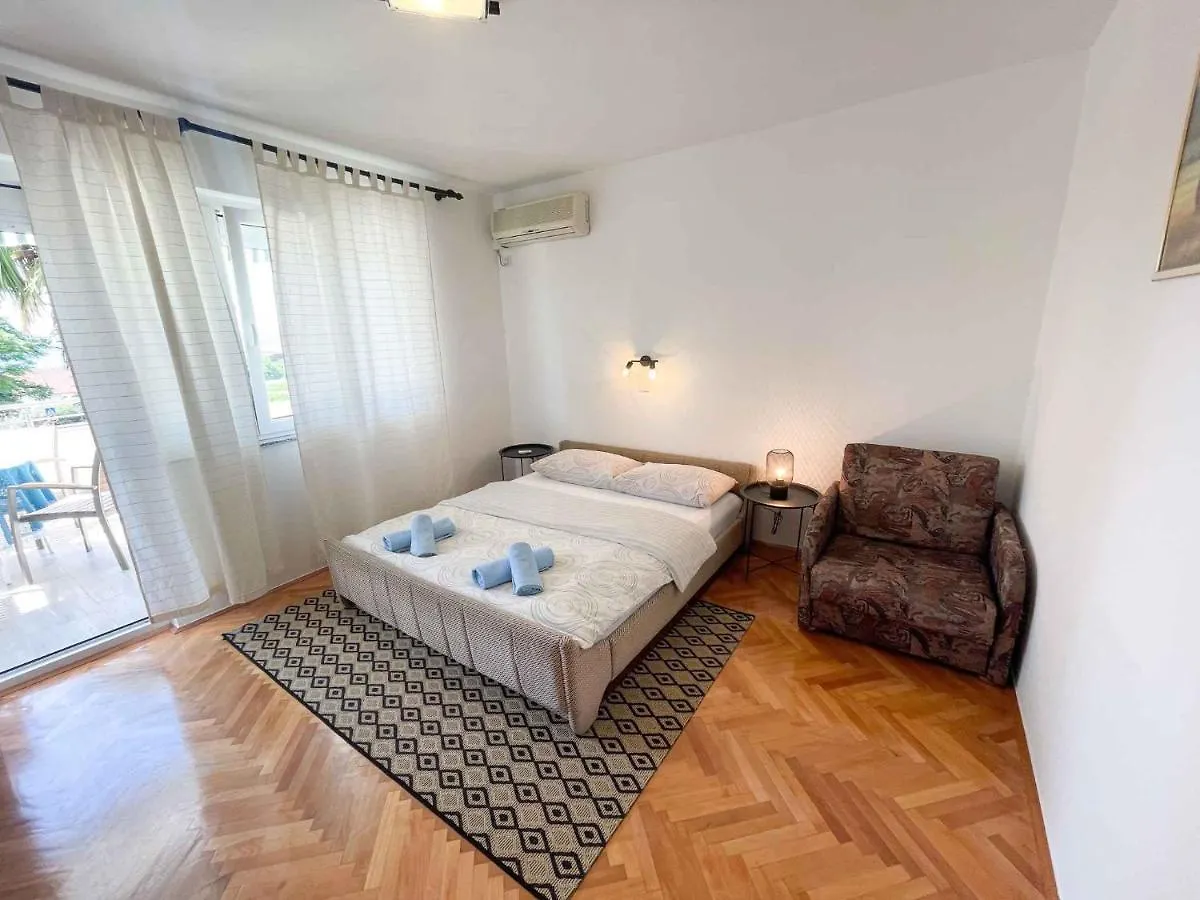 Apartments In Crikvenica 42053 Chorvatsko