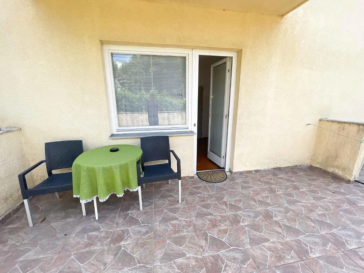 Apartments In Crikvenica 42053