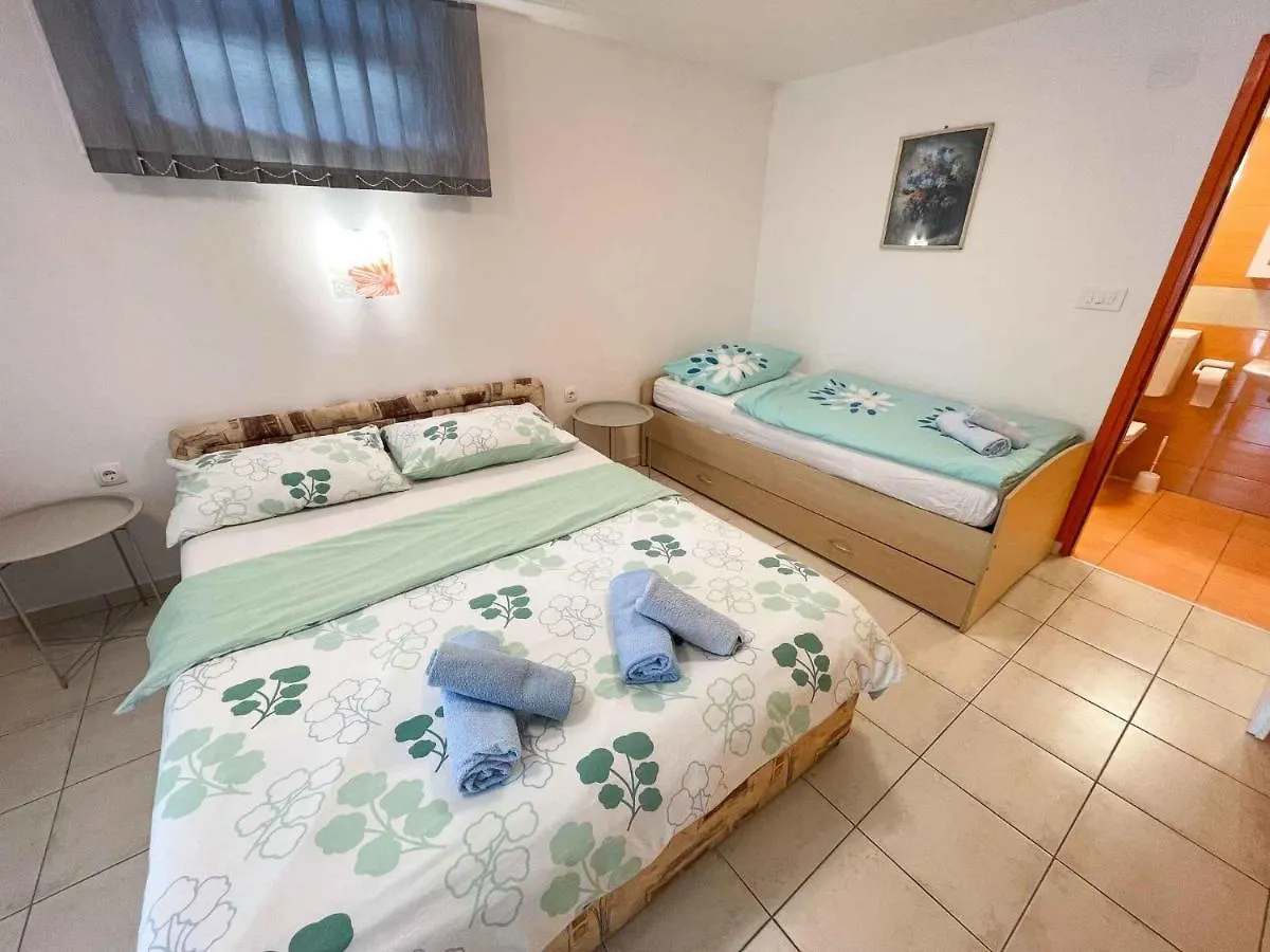 Apartments In Crikvenica 42053