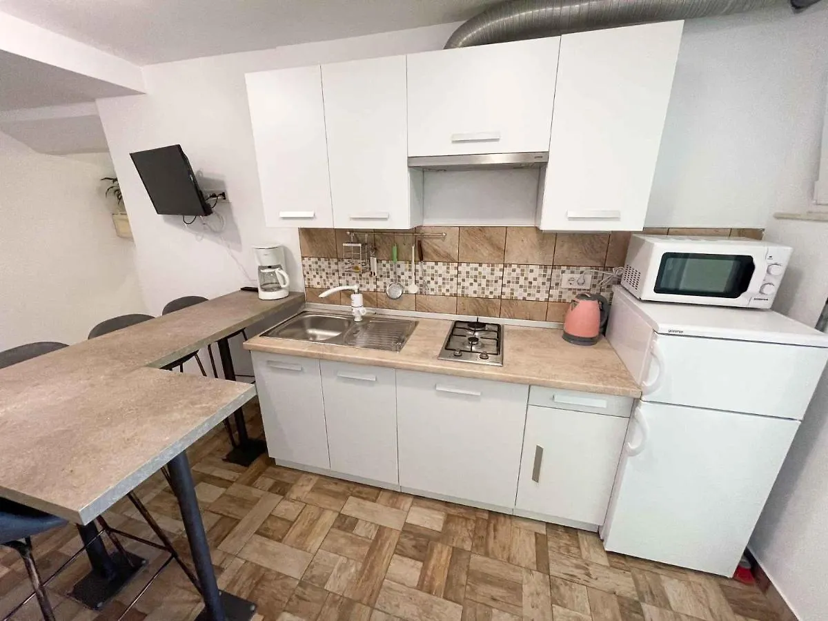 Apartments In Crikvenica 42053