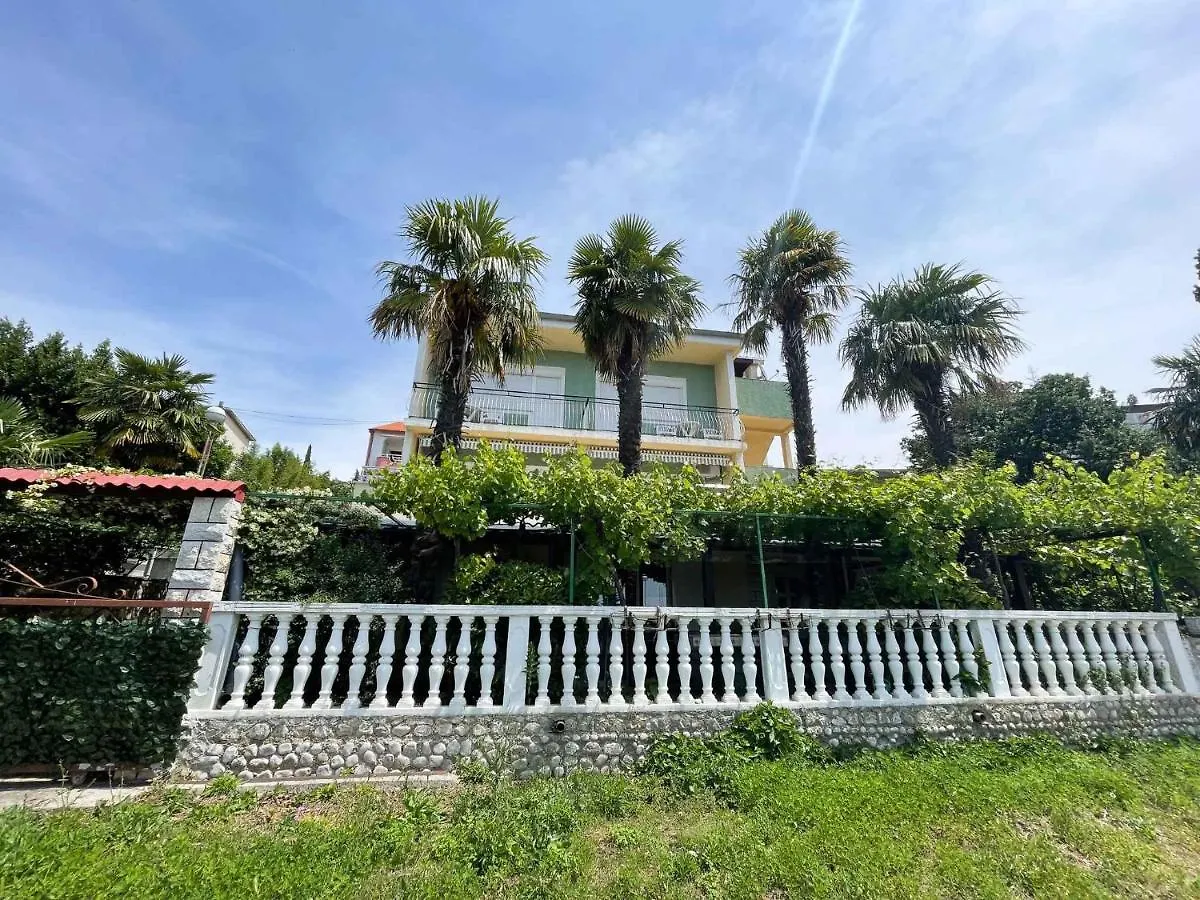 Apartments In Crikvenica 42053