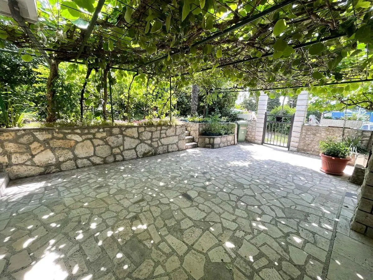 Apartments In Crikvenica 42053